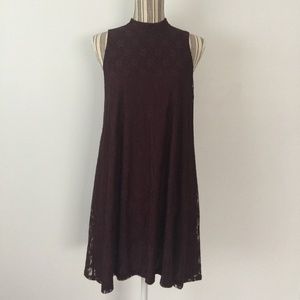 Lace Hi-Neck Sleeveless Dress